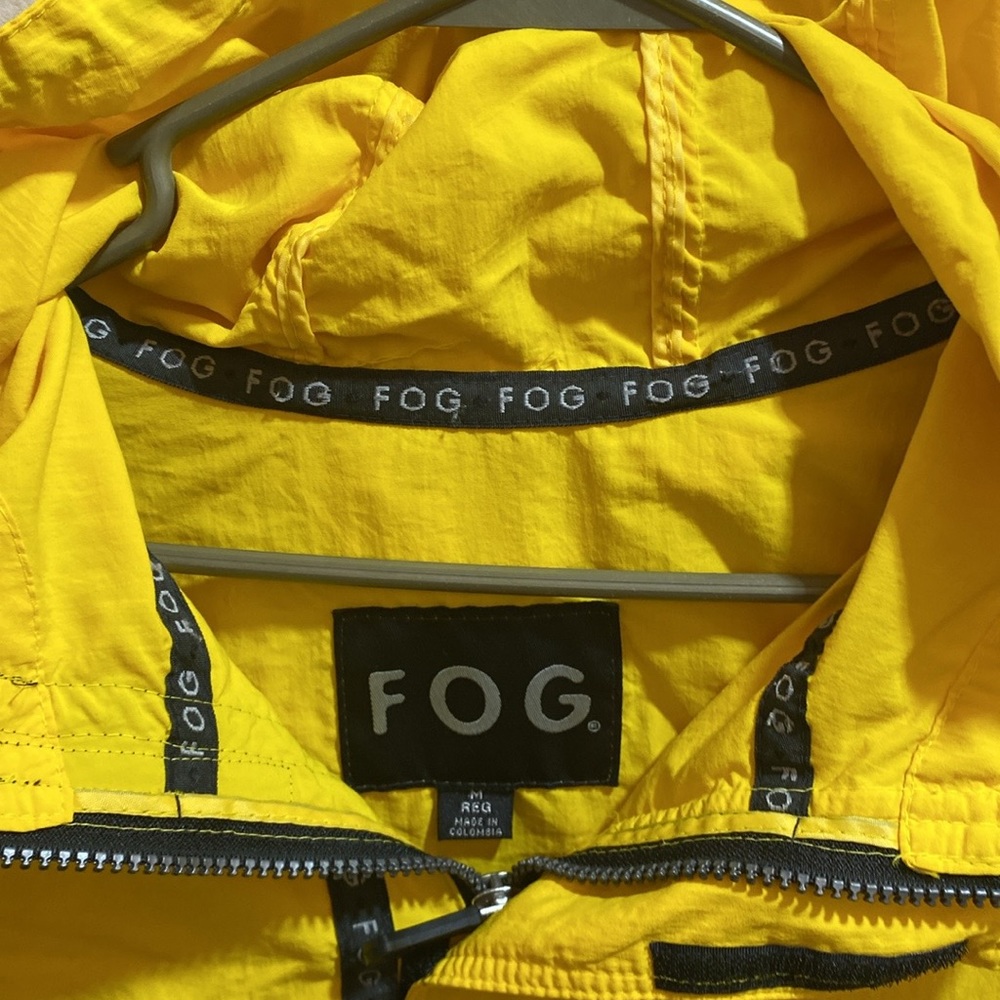 London Fog Yellow Wind Breaker Jacket Size Medium
